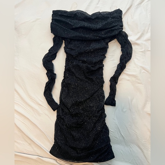 Dress - Picture 2 of 3